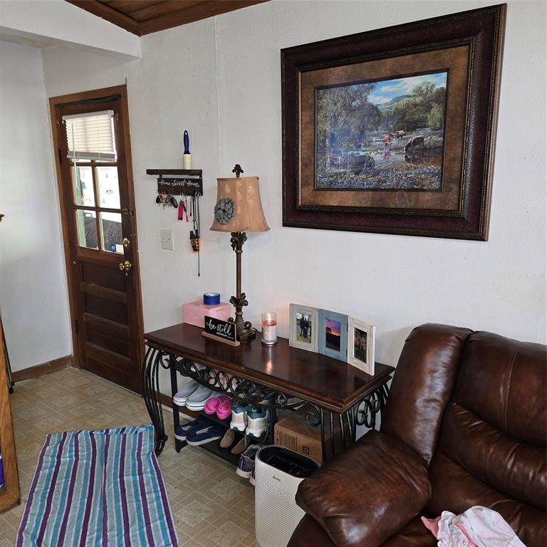 380 Post Oak Lane, Trinity, Texas image 3
