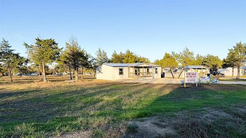 A home in Mexia