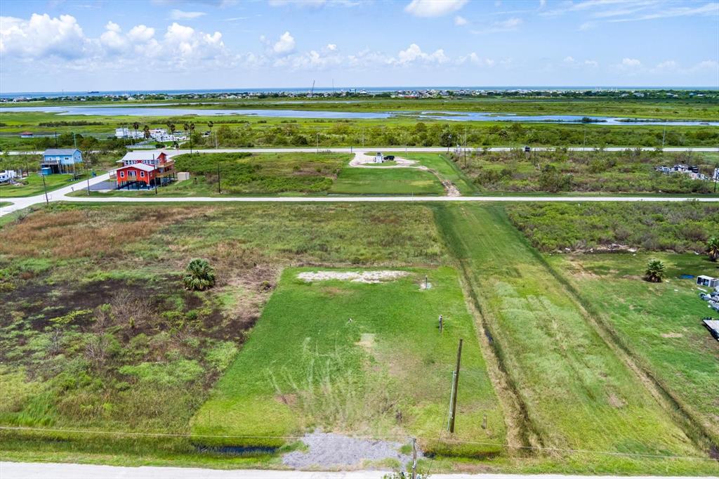 1723 Front Avenue, Port Bolivar, Texas image 3