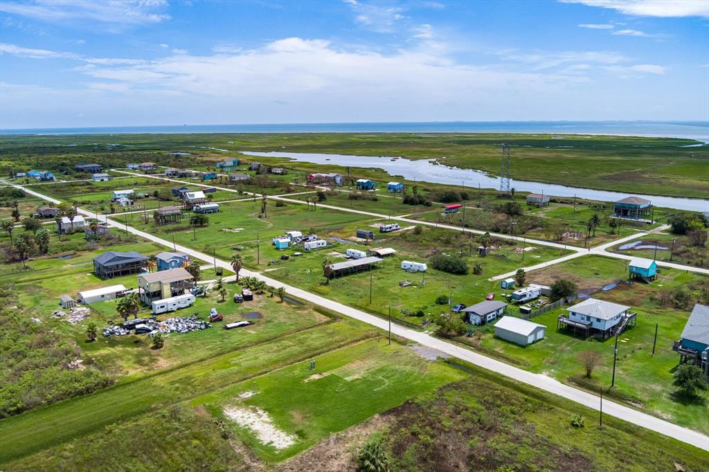 1723 Front Avenue, Port Bolivar, Texas image 8