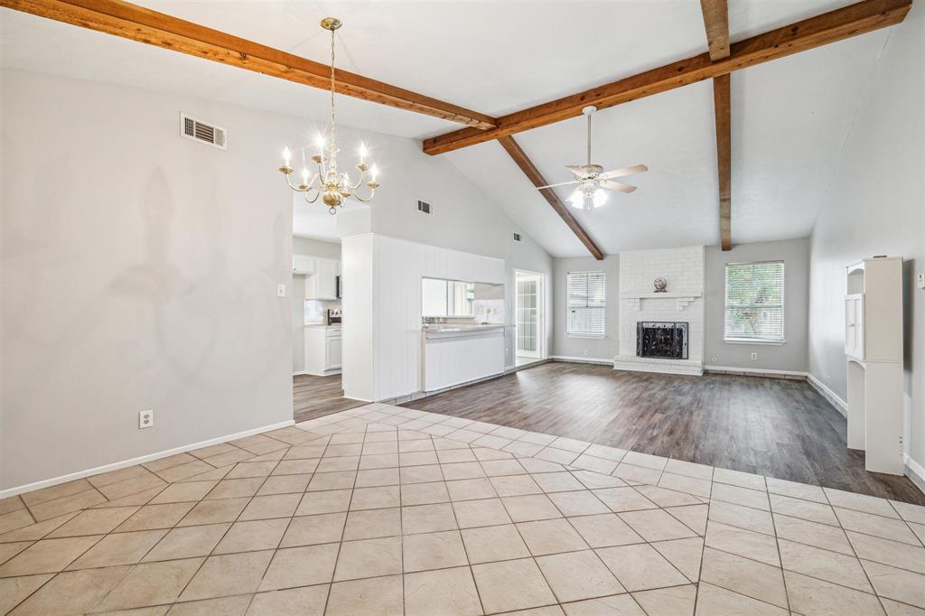 2039 Hilton Head Drive, Missouri City, Texas image 4
