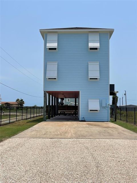 A home in Port O Connor