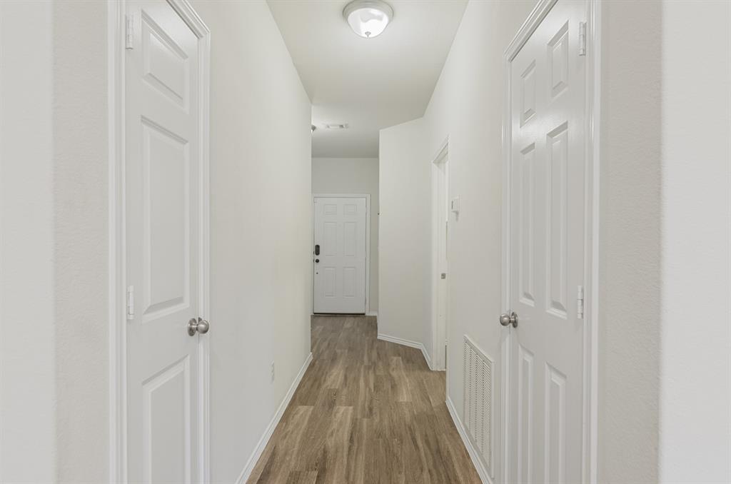 2131 Lost Timbers Drive, Conroe, Texas image 9