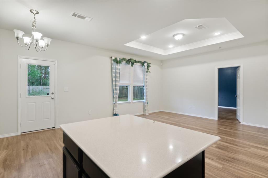 2131 Lost Timbers Drive, Conroe, Texas image 18