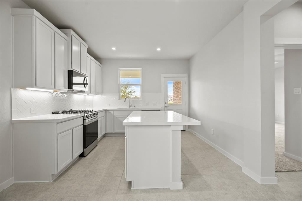 13122 Leisure Cove Drive