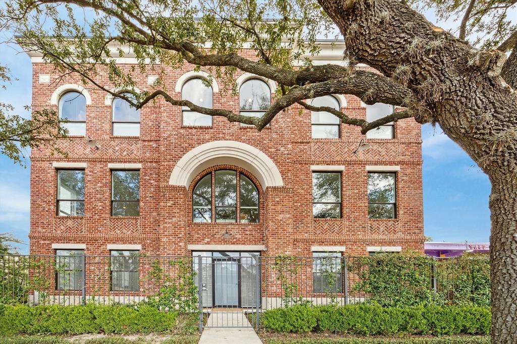 128 W 17th Street, Houston, Texas image 2