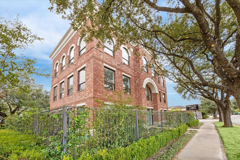 128 W 17th Street, Houston, Texas image 3