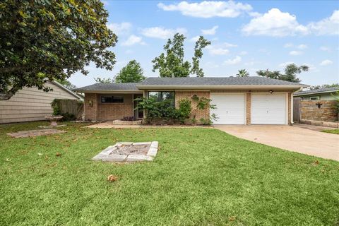 Photo of 2009 Sedgie Drive, Houston, TX 77080 (MLS # 6502749)