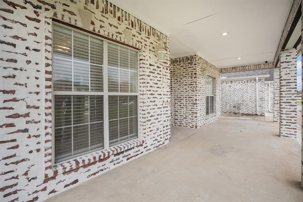 10807 Houston Drive, La Porte, Texas image 3