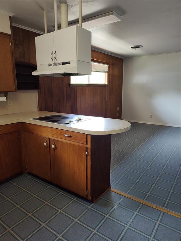 2417 Cos Street, Liberty, Texas image 2