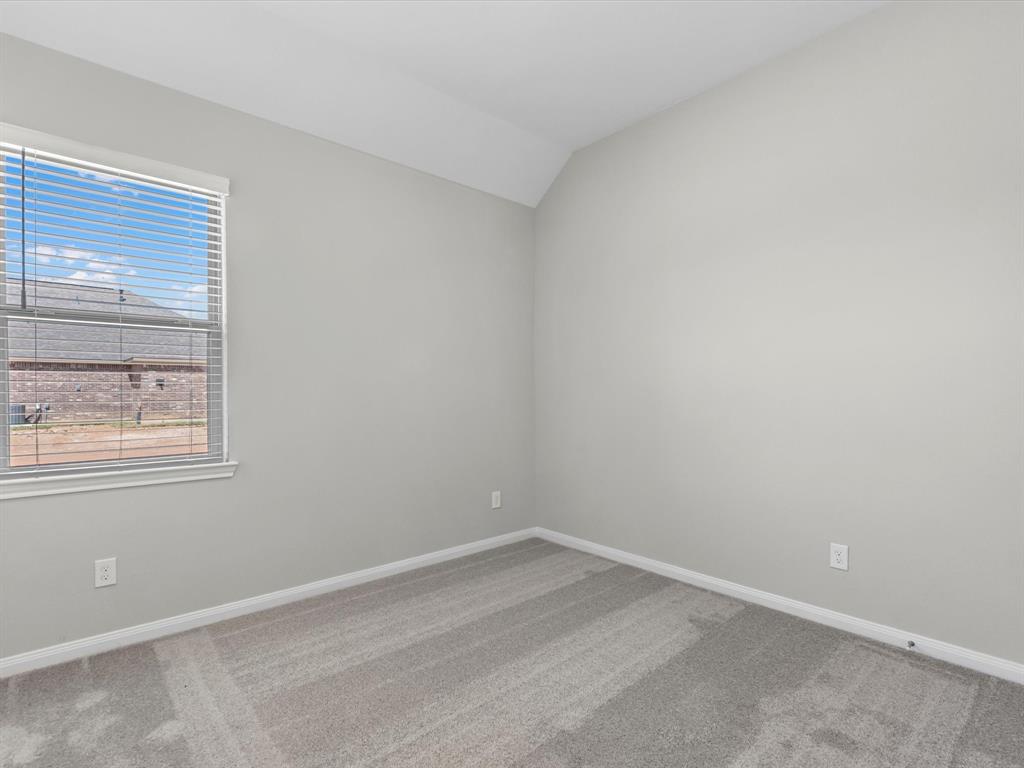 421 County Road 3081, Cleveland, Texas image 21