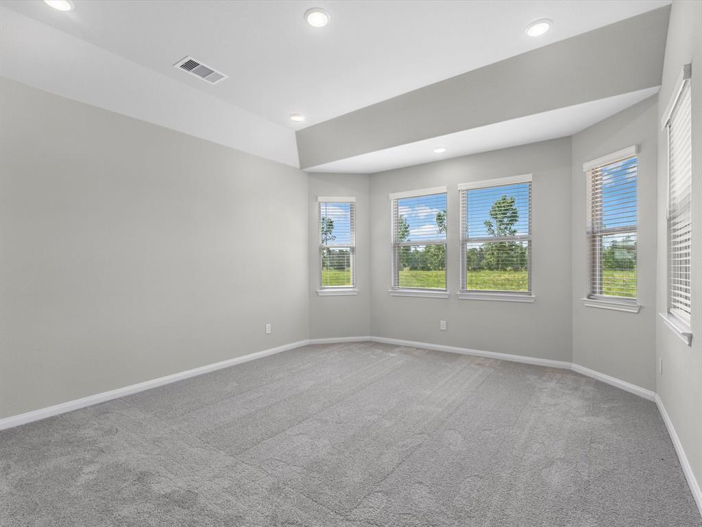 421 County Road 3081, Cleveland, Texas image 12