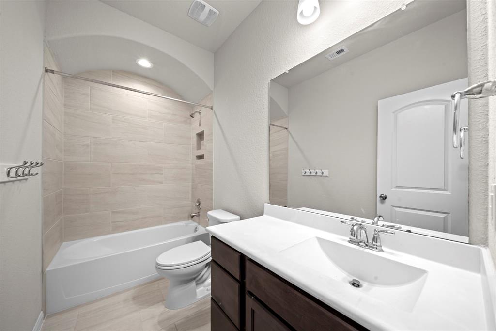 15423 Hopkins Cedar Drive, Humble, Texas image 17