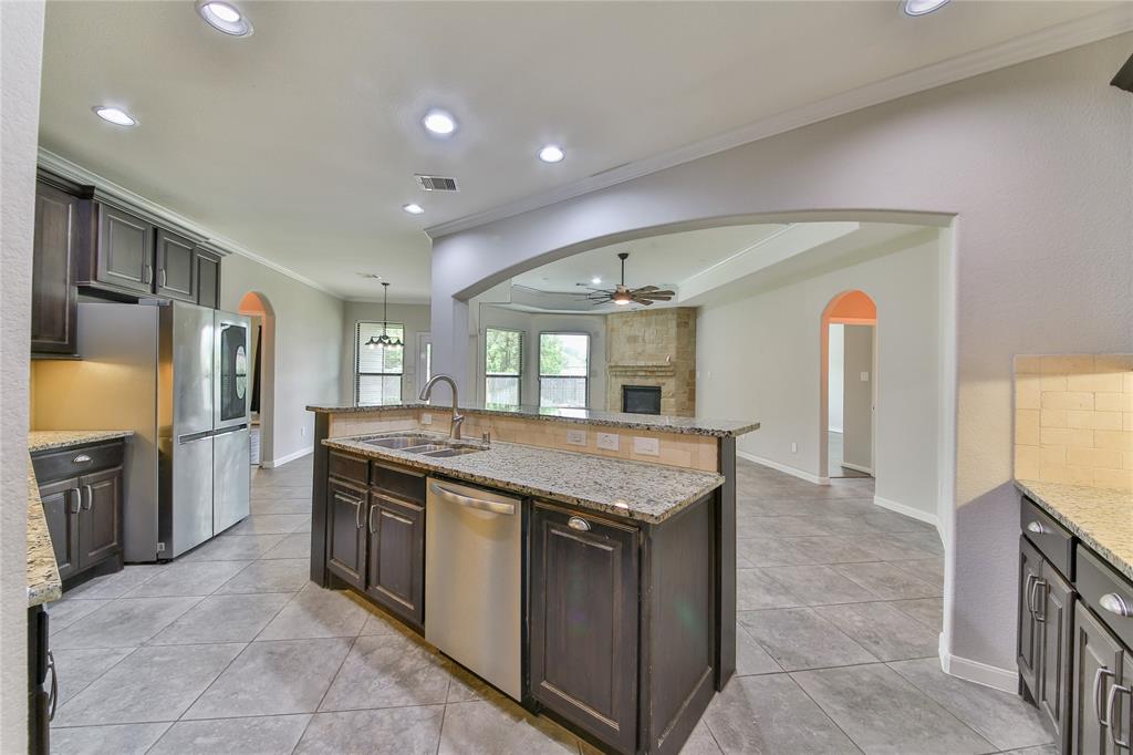 20922 Warwickshire Drive, Tomball, Texas image 8