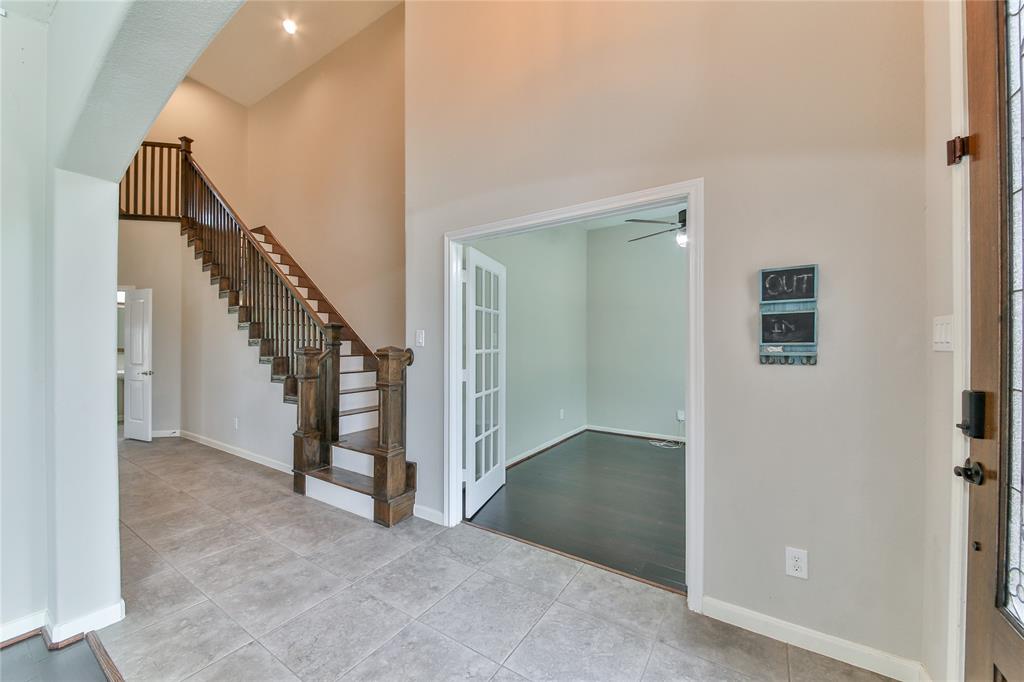 20922 Warwickshire Drive, Tomball, Texas image 3