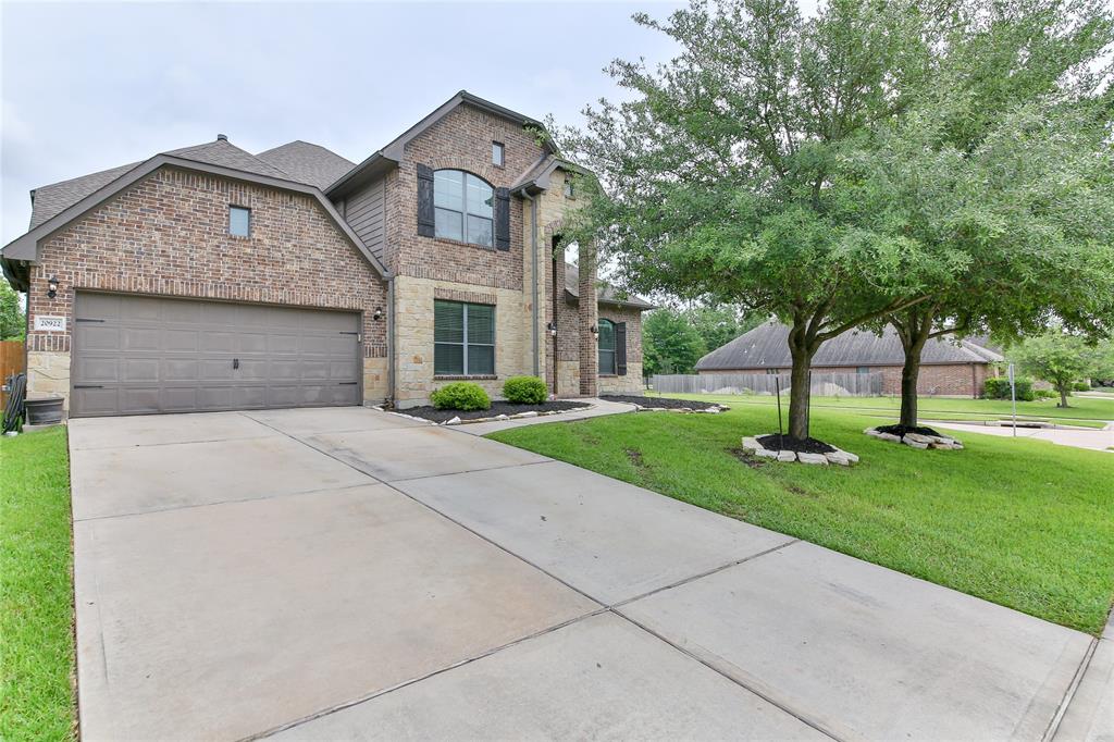 20922 Warwickshire Drive, Tomball, Texas image 1