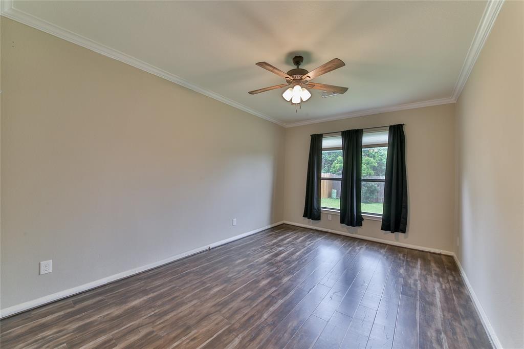20922 Warwickshire Drive, Tomball, Texas image 19