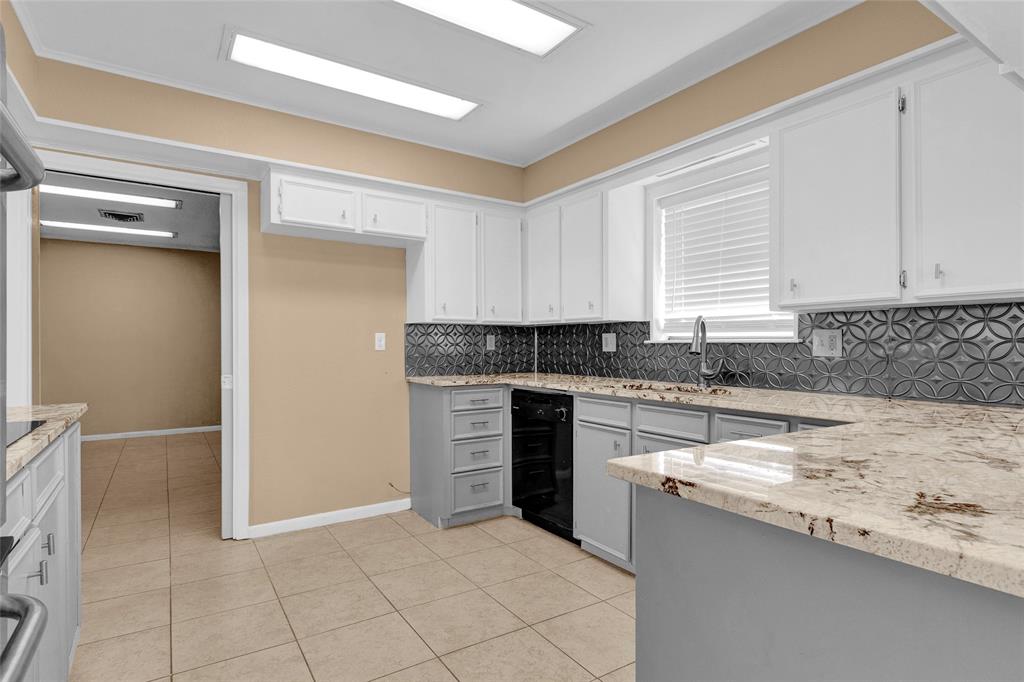 2111 County Road 428, Angleton, Texas image 11