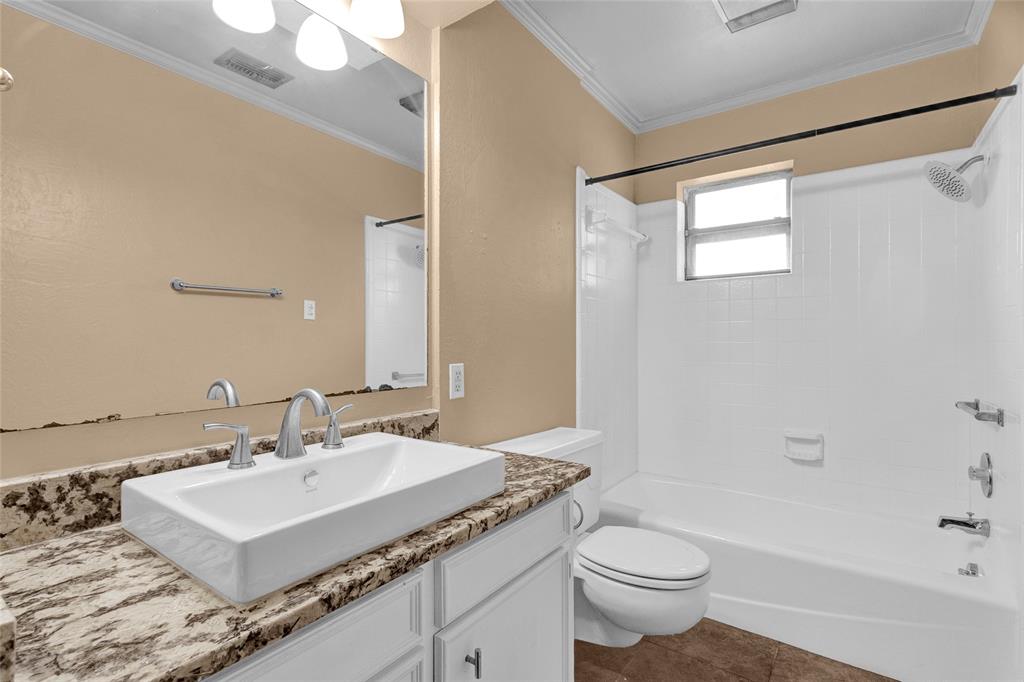 2111 County Road 428, Angleton, Texas image 27