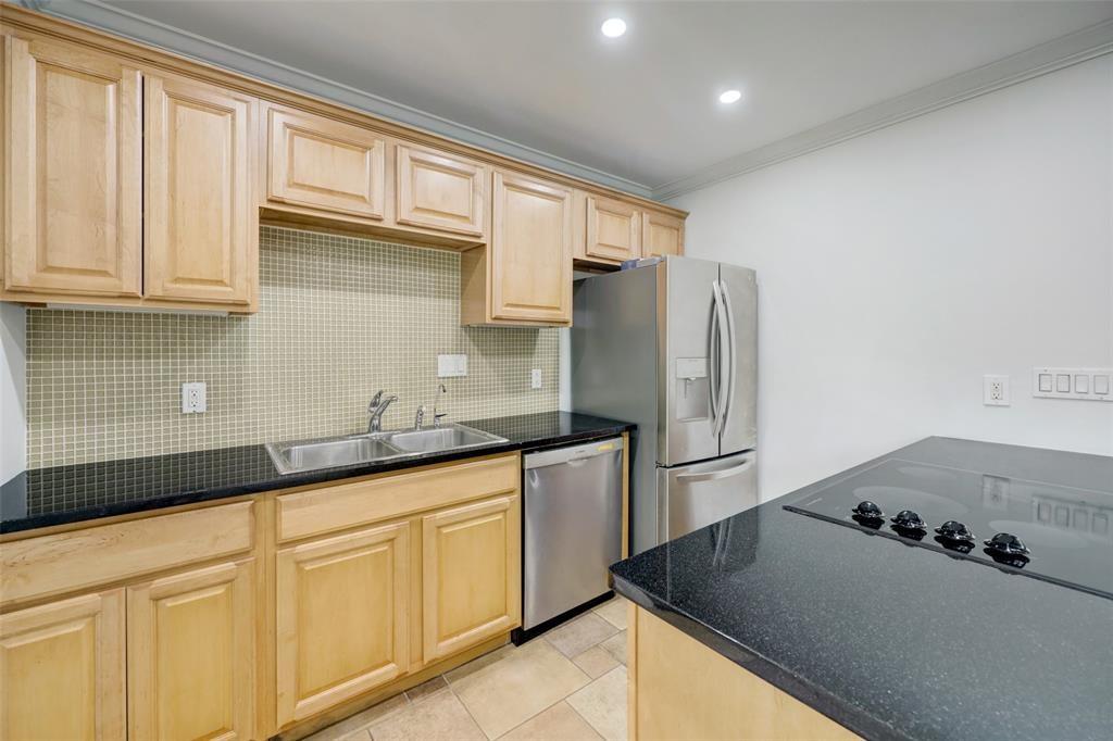 8277 Kingsbrook Road #254, Houston, Texas image 7