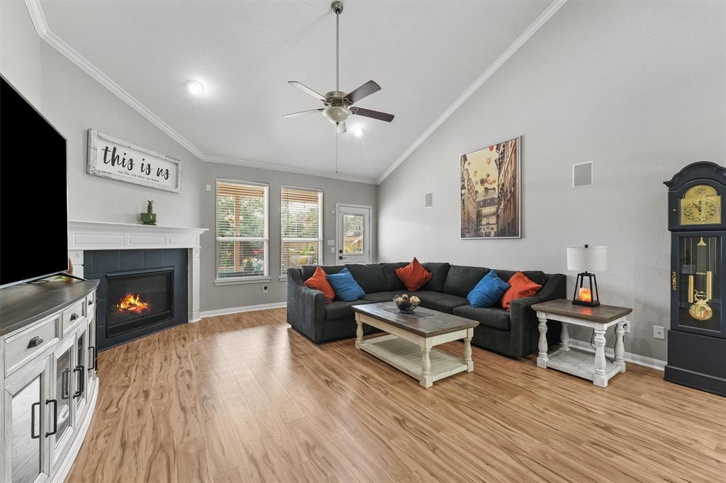 9948 Lazy Cove Lane, Brookshire, Texas image 13