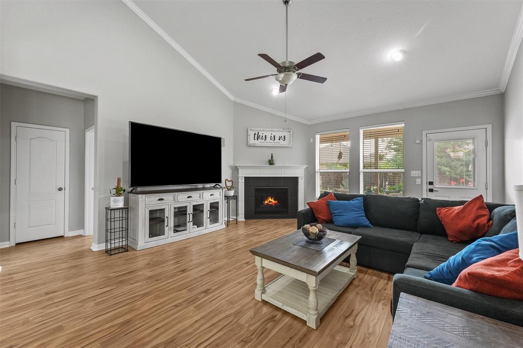 9948 Lazy Cove Lane, Brookshire, Texas image 12