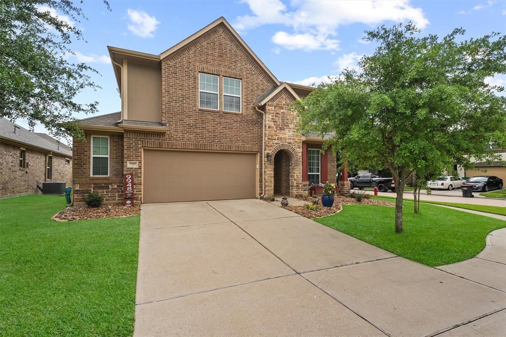 9948 Lazy Cove Lane, Brookshire, Texas image 2