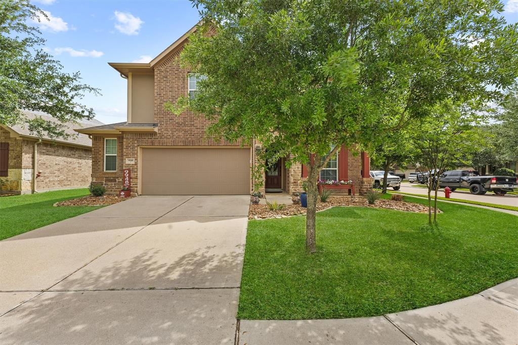 9948 Lazy Cove Lane, Brookshire, Texas image 3