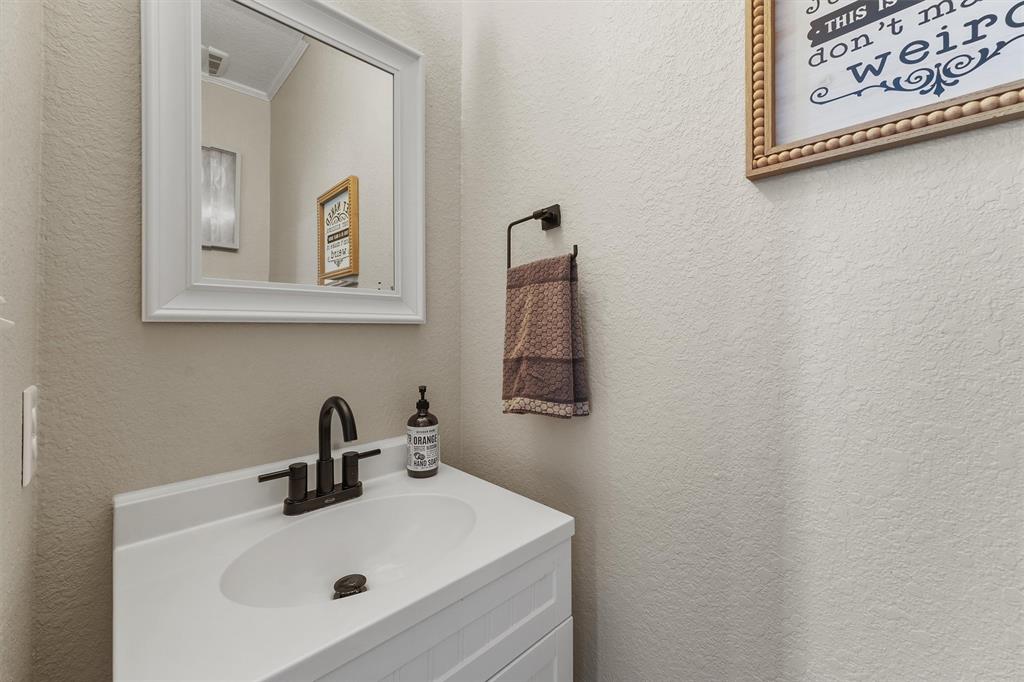 9948 Lazy Cove Lane, Brookshire, Texas image 18