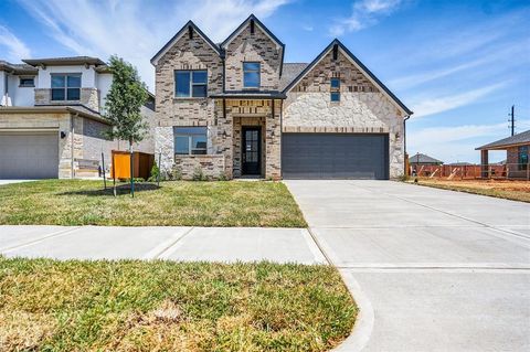 Photo of 2916 Apple Rose Ln, Katy, TX 77493 (MLS # 39383949)