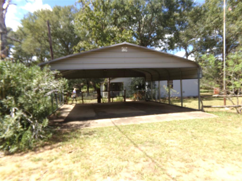 119 Cedar Circle Street, Sheridan, Texas image 10