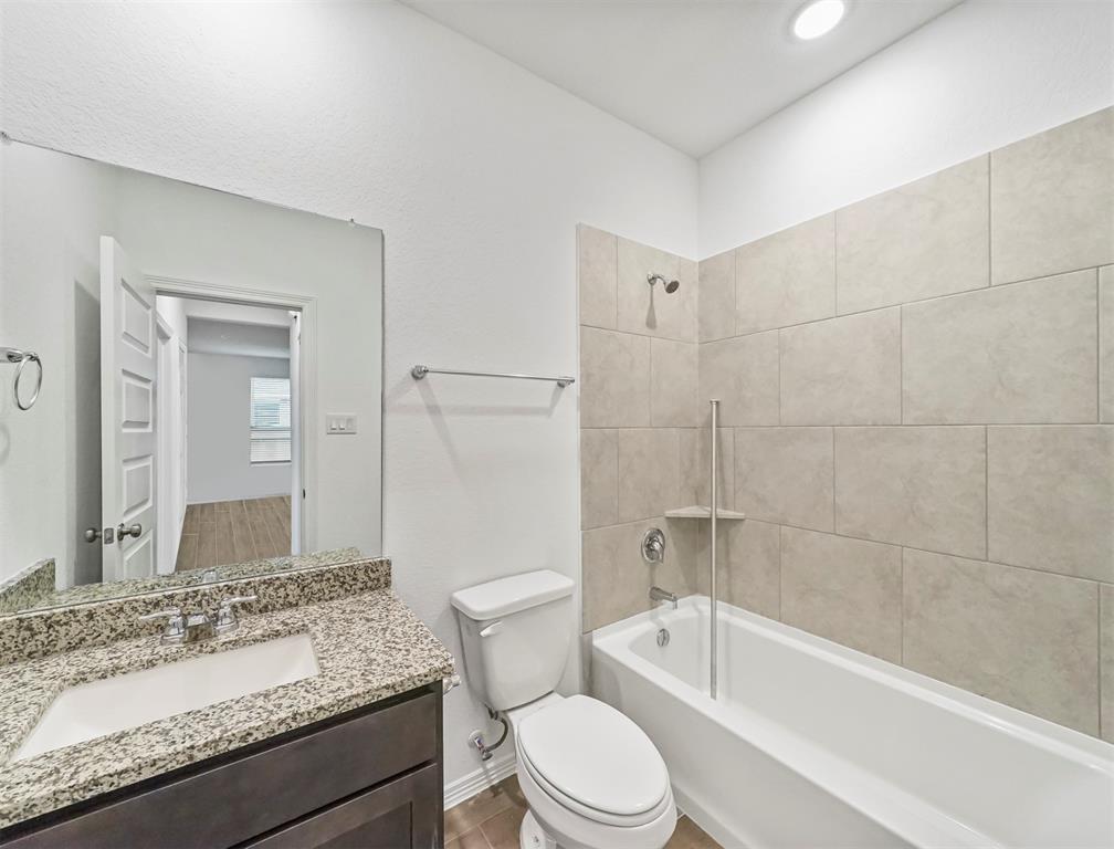 5602 Tabula Rasa Drive, Katy, Texas image 18
