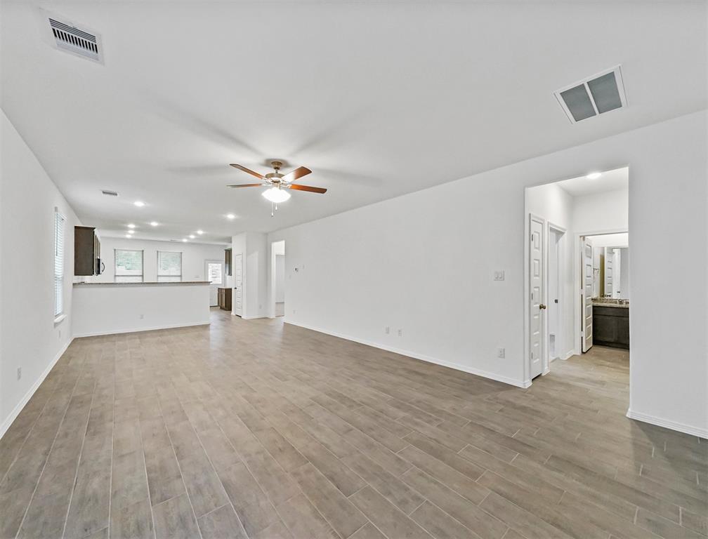 5602 Tabula Rasa Drive, Katy, Texas image 5