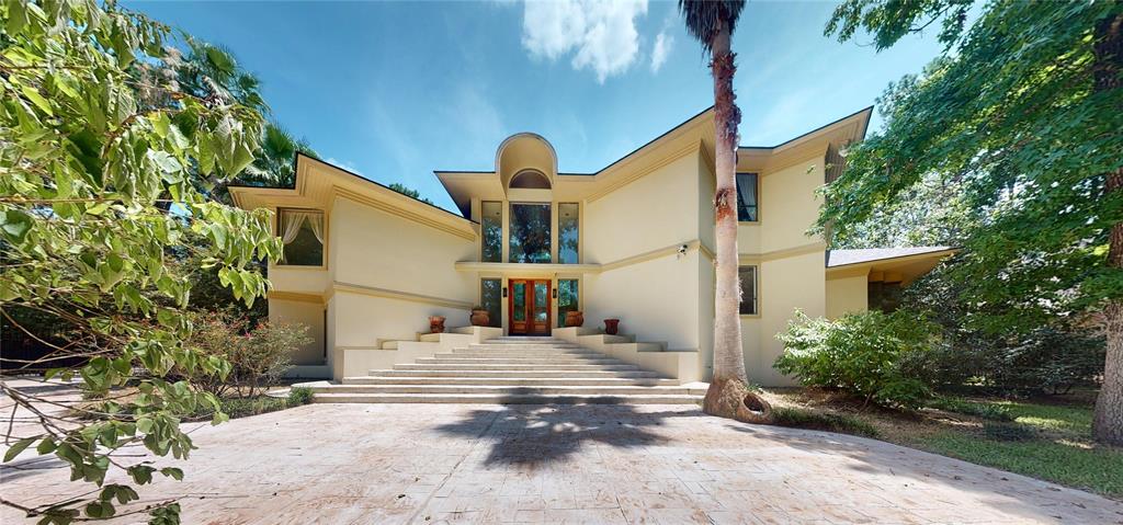 24 Autumn Crescent, The Woodlands, Texas image 1