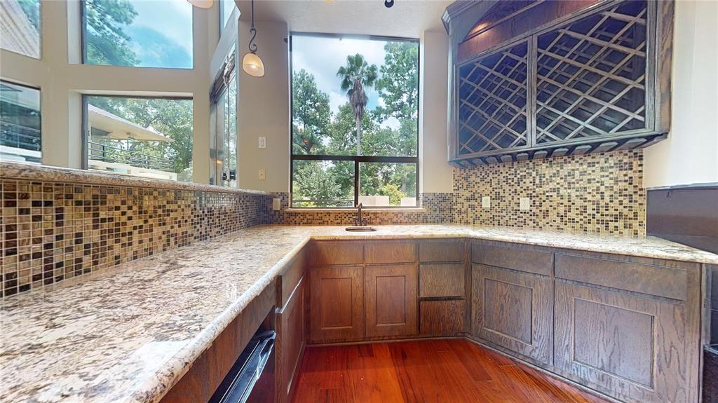 24 Autumn Crescent, The Woodlands, Texas image 7