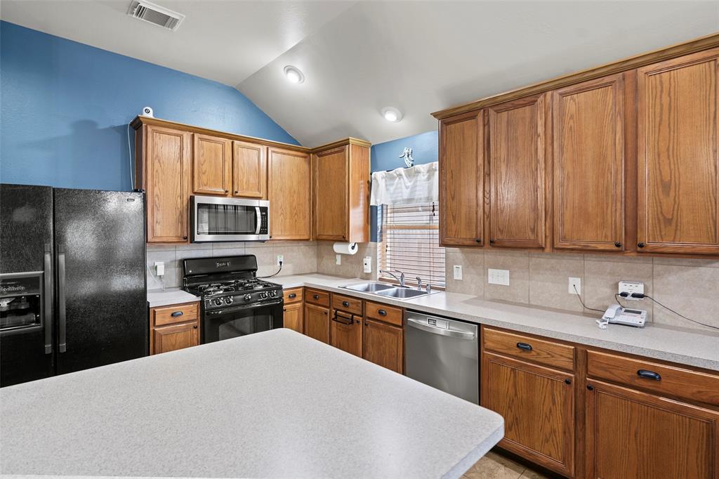 20611 Raincrest Drive, Katy, Texas image 6