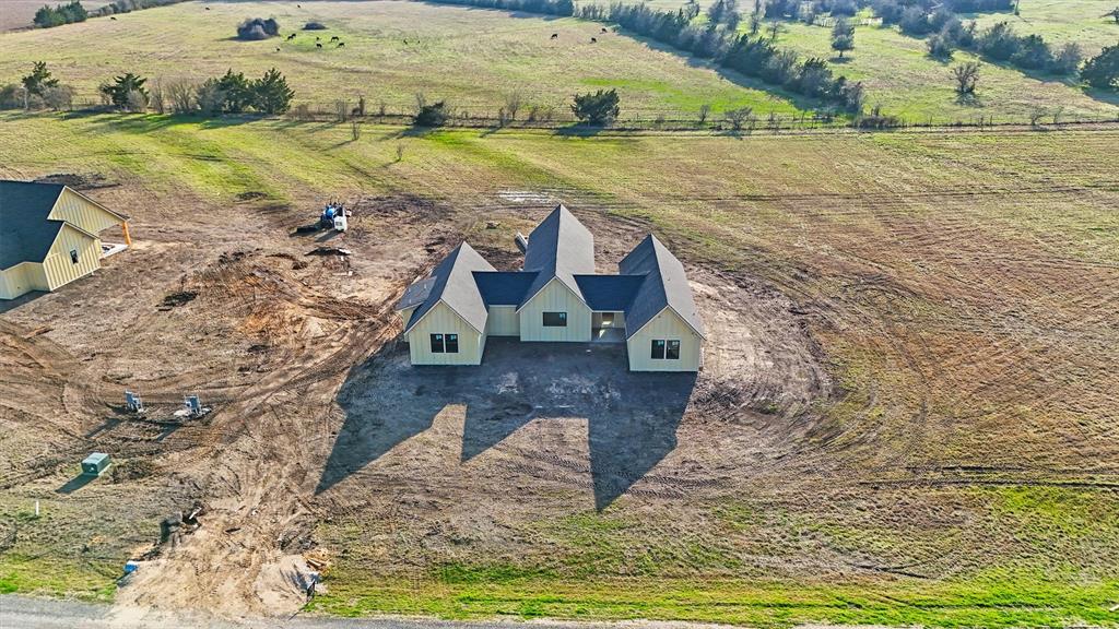 4858 Independence Trail, Burton, Texas image 3