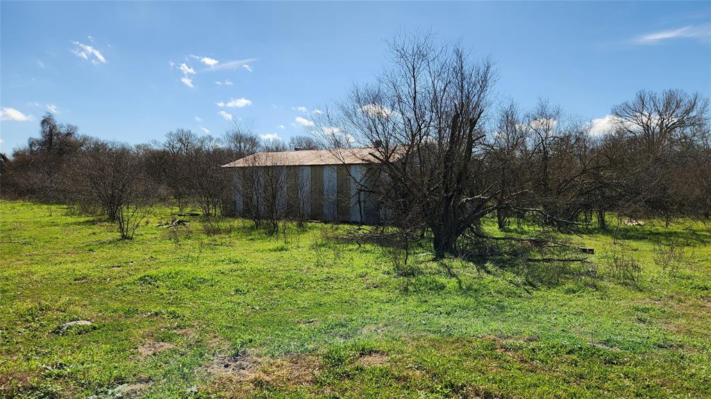 40499 Garrett Road, Brookshire, Texas image 4