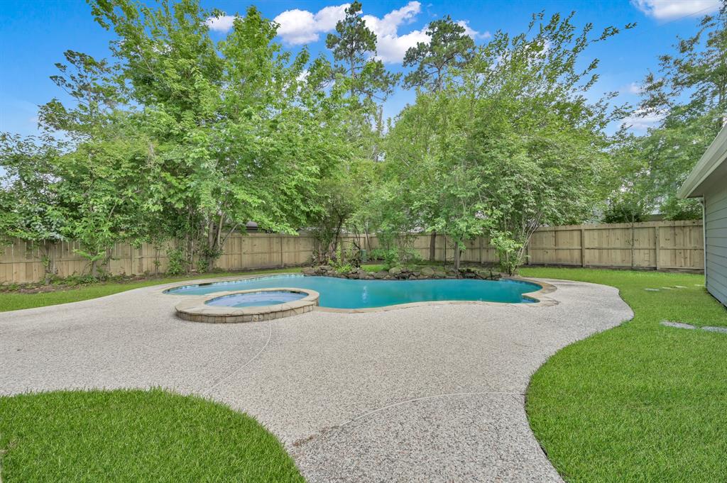 402 Pine Manor Dr Dr, Conroe, Texas image 32