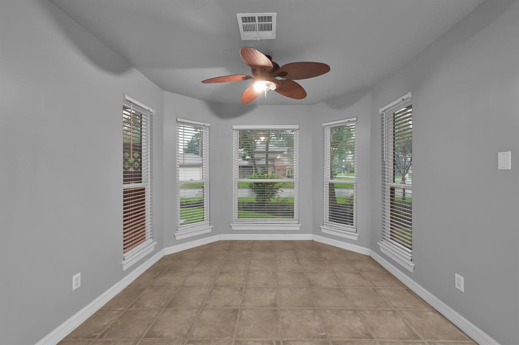 402 Pine Manor Dr Dr, Conroe, Texas image 10