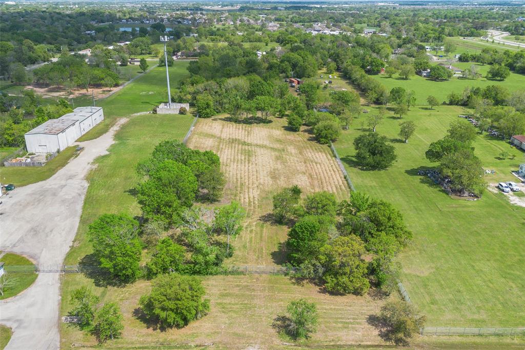 Harkey Road, Pearland, Texas image 4