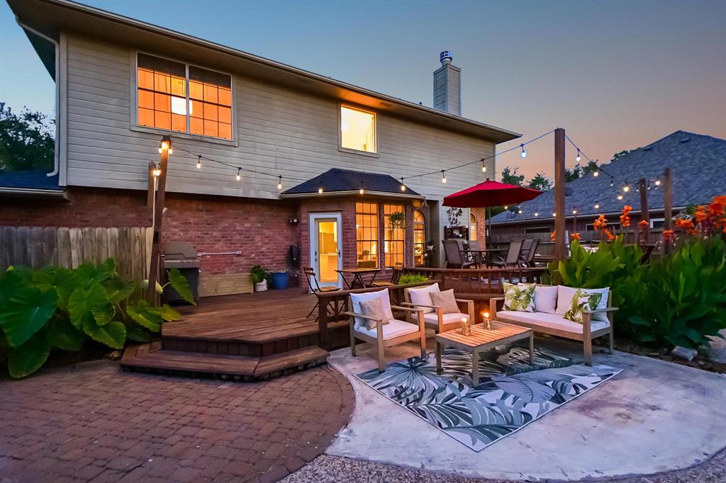 117 Island Breeze Circle, League City, Texas image 2