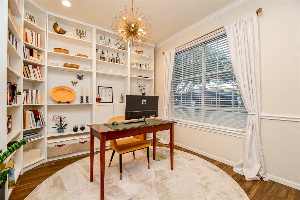117 Island Breeze Circle, League City, Texas image 12
