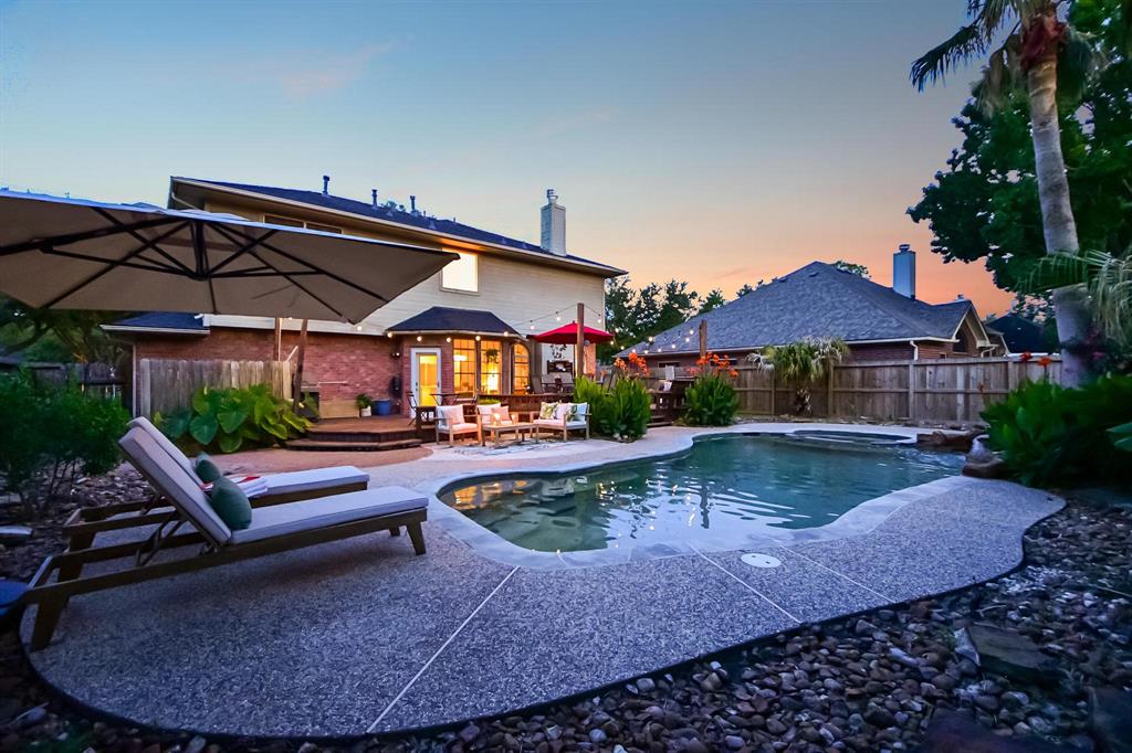 117 Island Breeze Circle, League City, Texas image 5
