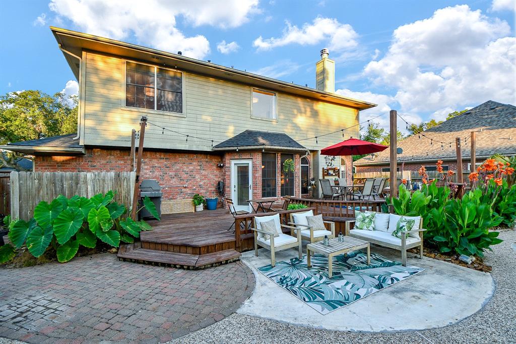 117 Island Breeze Circle, League City, Texas image 9