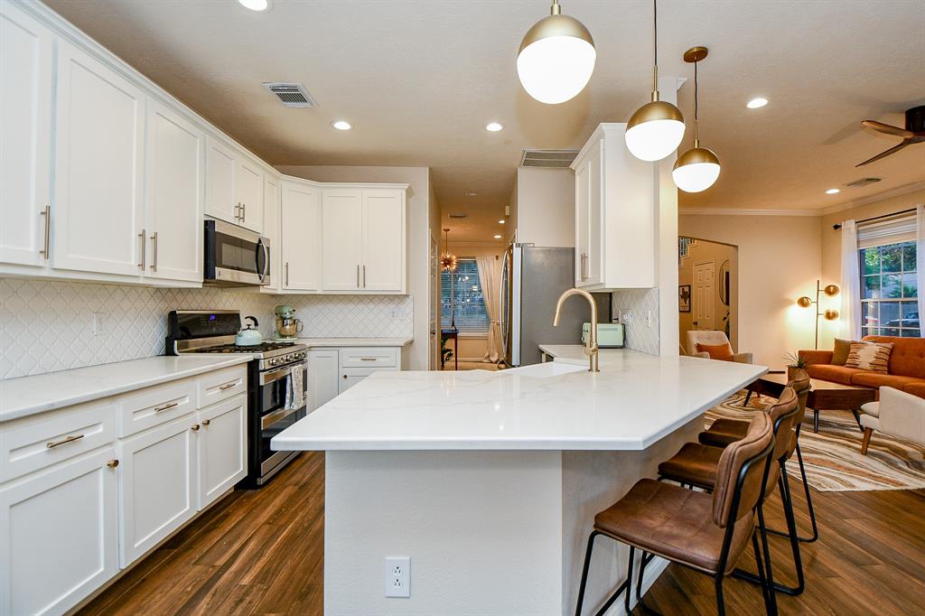 117 Island Breeze Circle, League City, Texas image 24