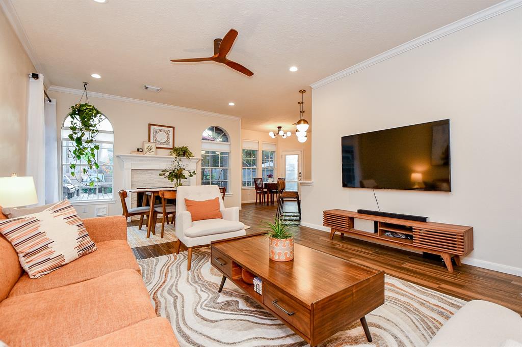 117 Island Breeze Circle, League City, Texas image 16