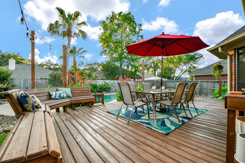 117 Island Breeze Circle, League City, Texas image 8