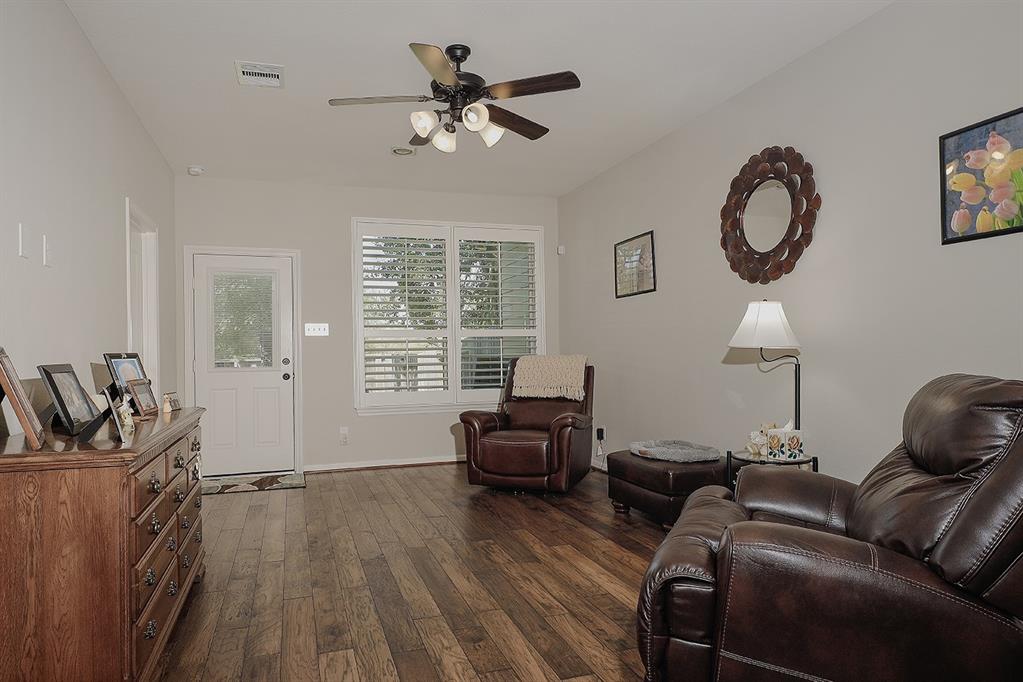 114 Mimosa Silk Ct, Montgomery, Texas image 20