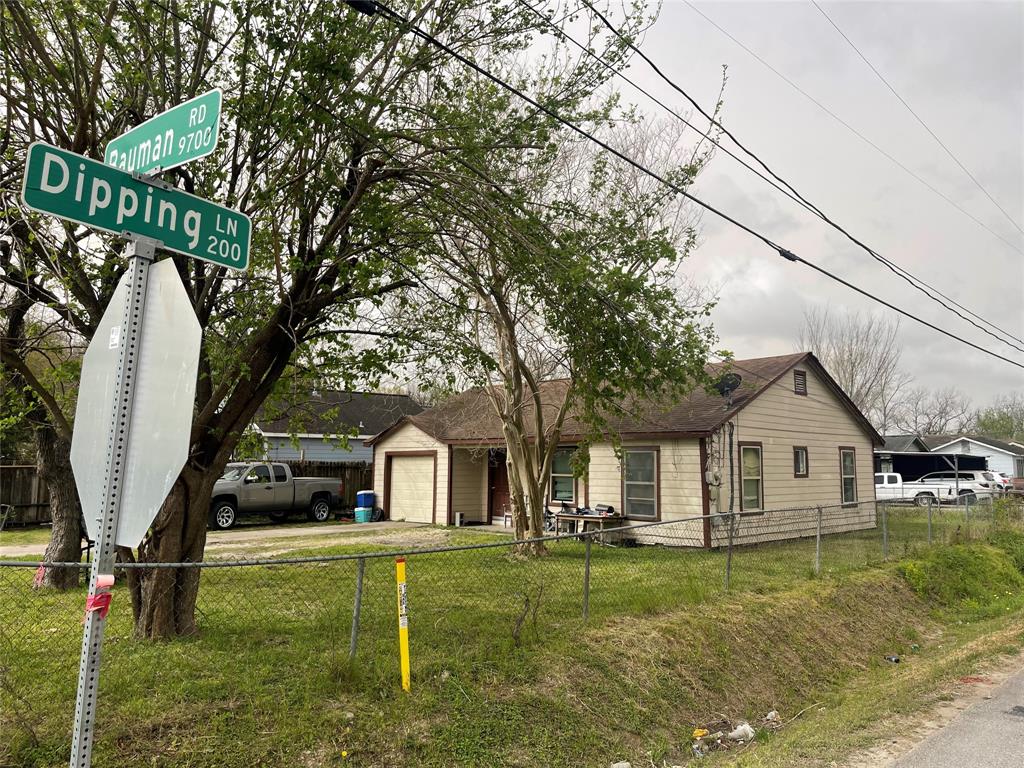 9755 Bauman Road, Houston, Texas image 3